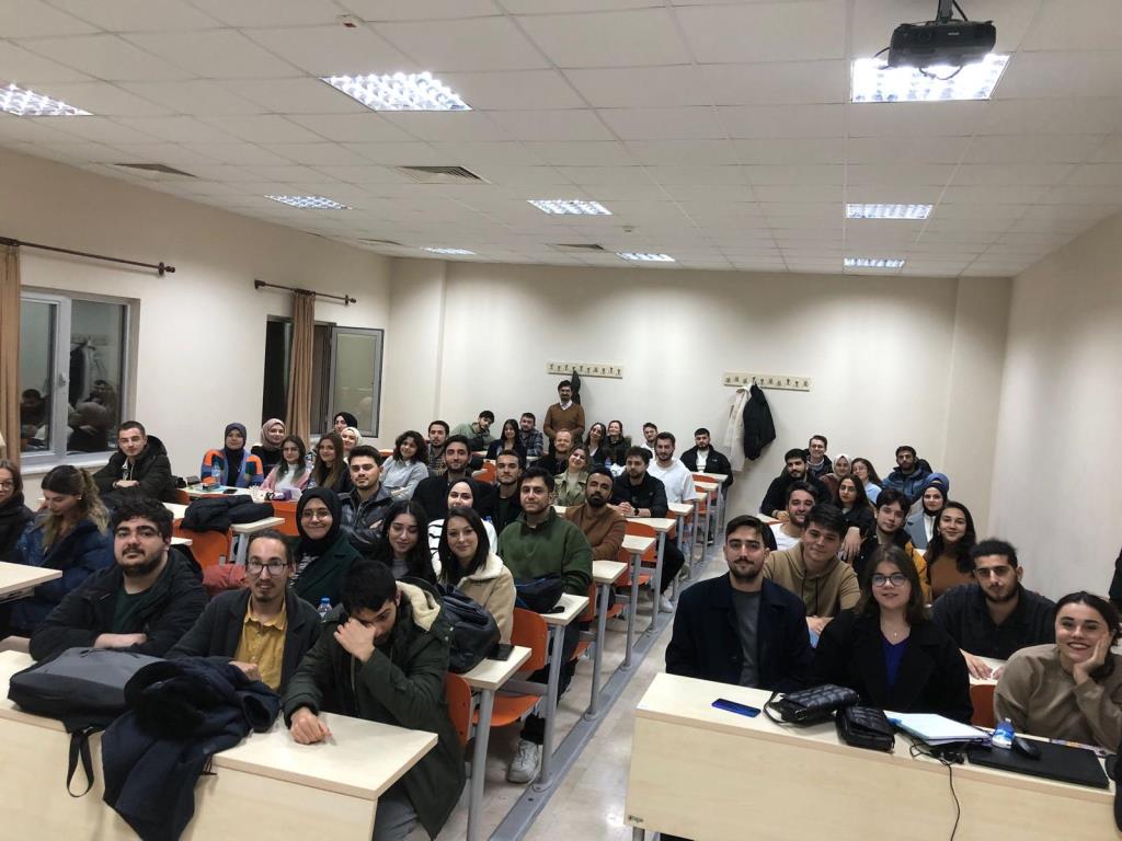 Yönetim Bilişim Sistemleri Bölümü 2024 Yılı Mezunlarımızı Uğurladık 